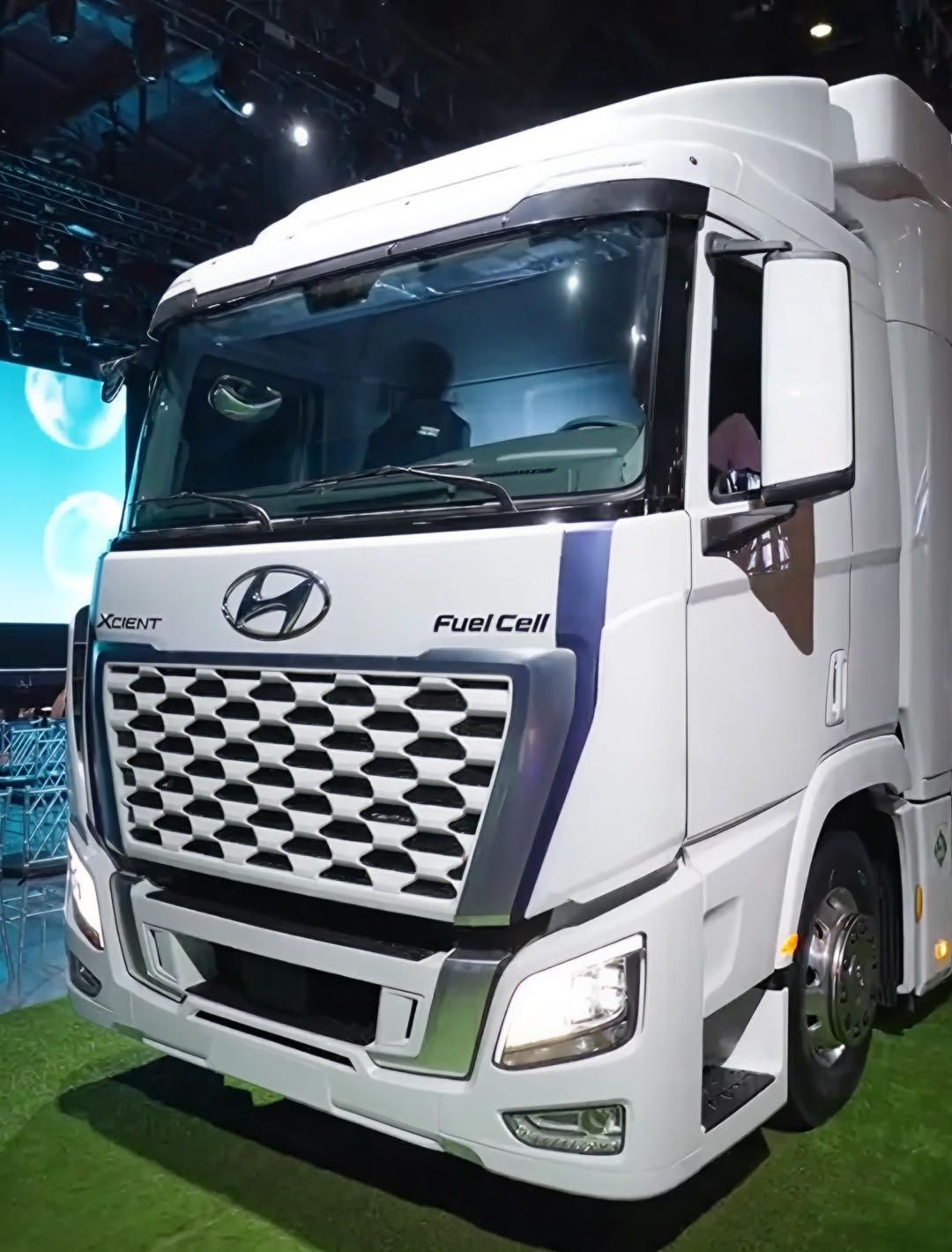 Hyundai's XCIENT Fuel Cell officially launches in Israel