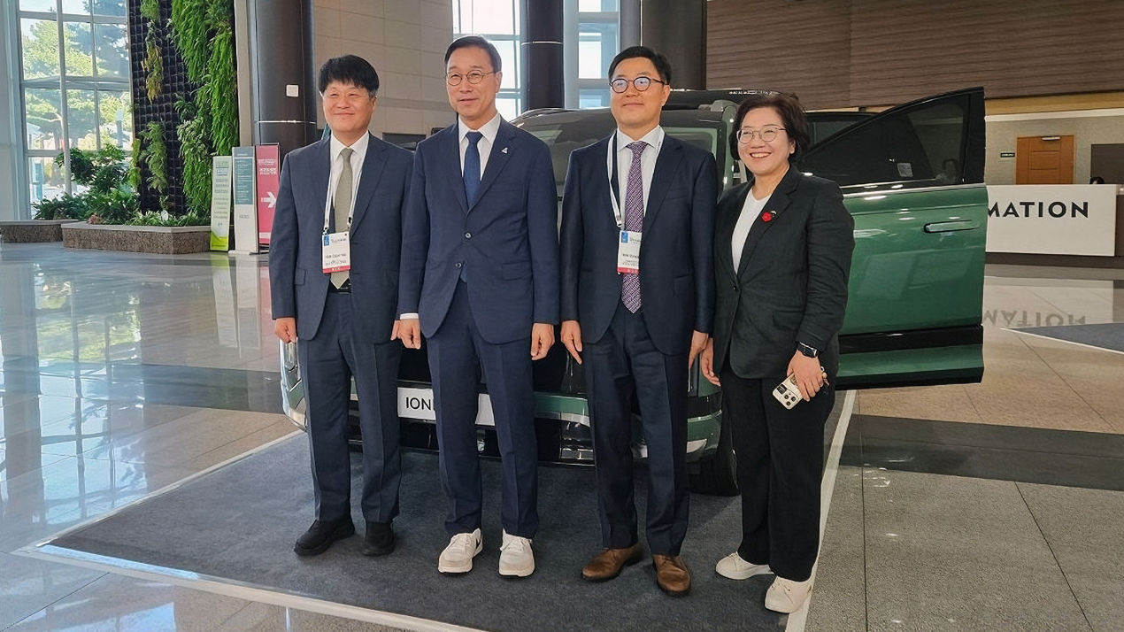 현대자동차그룹이 제주국제컨벤션센터에서 열린 ‘2026 제주 그린수소 글로벌 포럼 with 분산에너지 포럼’에 참여해 수소 모빌리티와 전동화 기술을 소개했다.